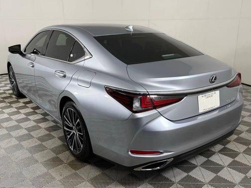 2025 Lexus ES 350 Base