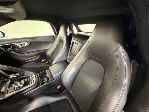 2017 Jaguar F-TYPE Base