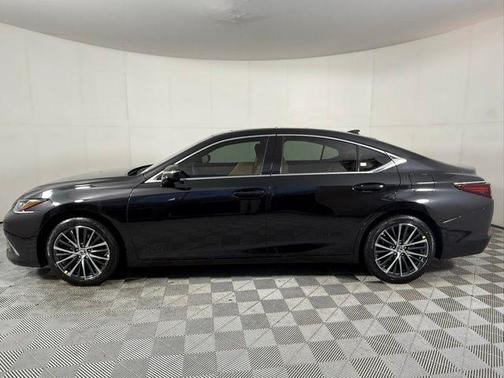 2025 Lexus ES 350 Base