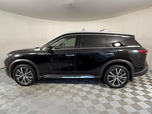 2023 INFINITI QX60 SENSORY