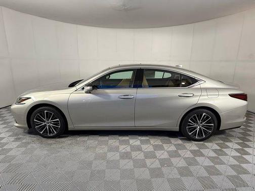 2025 Lexus ES 350 Base