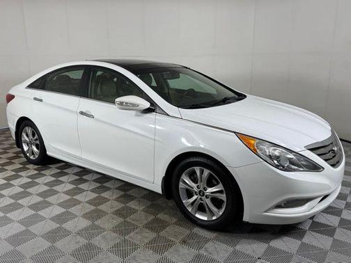2013 Hyundai SONATA Limited