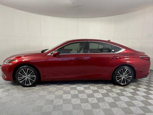 2025 Lexus ES 350 Base