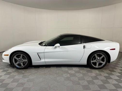 2011 Chevrolet Corvette Base