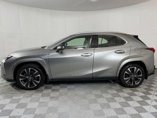 2022 Lexus UX 250h Base