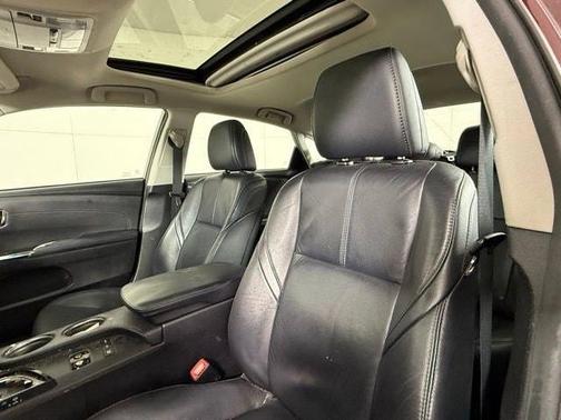 2013 Toyota Avalon Hybrid XLE Premium