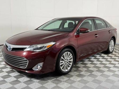 2013 Toyota Avalon Hybrid XLE Premium