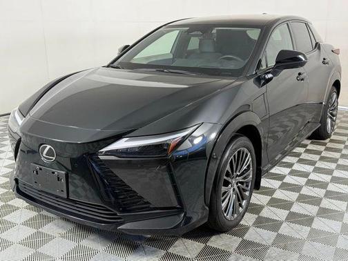 2023 Lexus RZ 450e Luxury