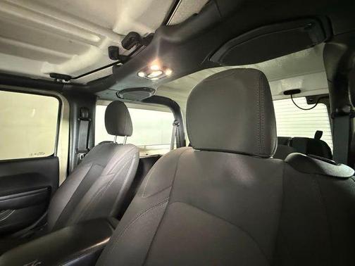 Limited Edition Gobi Clearcoat 2022 Jeep Wrangler Willys