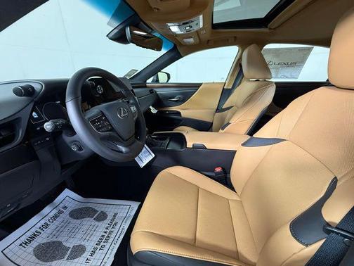 2025 Lexus ES 350 Base