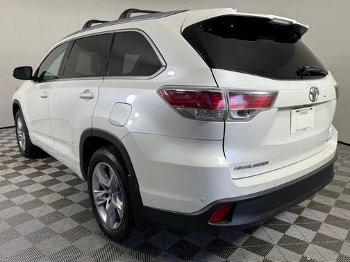 2016 Toyota Highlander Limited