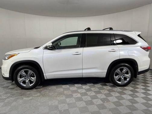 2016 Toyota Highlander Limited