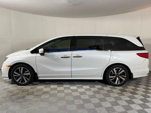 2020 Honda Odyssey Elite