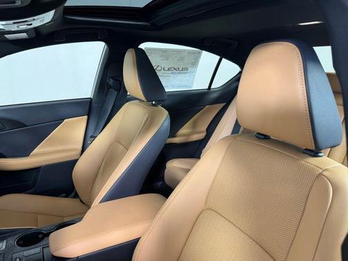 Caviar 2026 Lexus IS 350 Base