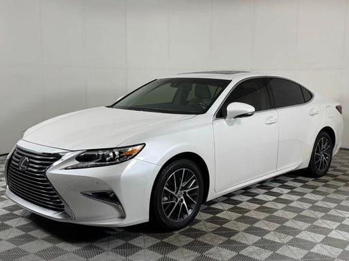 2018 Lexus ES 350 Base