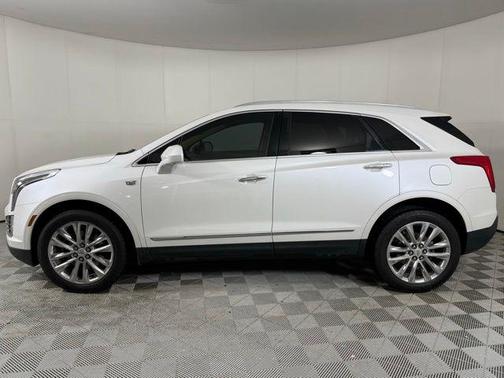 2017 Cadillac XT5 Platinum