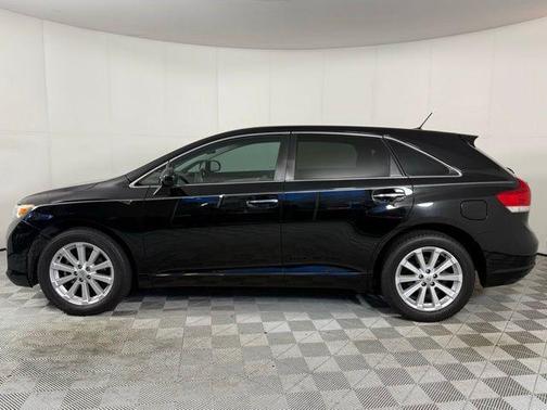2011 Toyota Venza Base