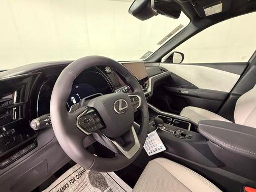 Pear 2026 Lexus TX 350 Premium