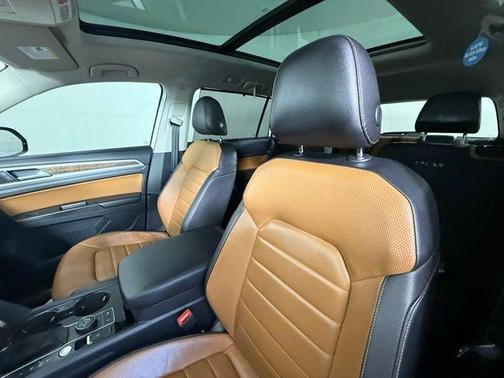 2019 Volkswagen Atlas 3.6L SEL Premium