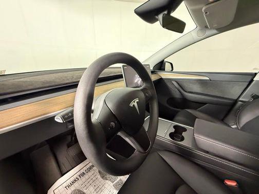 Pearl White 2024 Tesla Model Y Long Range Dual Motor All-Wheel Drive