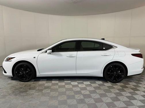 2025 Lexus ES 350 Base