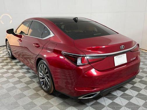 2025 Lexus ES 350 Ultra Luxury