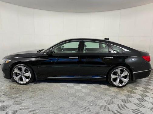 2018 Honda Accord Touring 2.0T