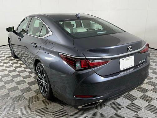 2025 Lexus ES 350 Base