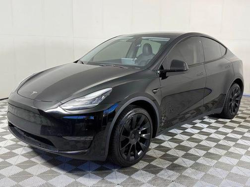 2023 Tesla Model Y Long Range Dual Motor All-Wheel Drive