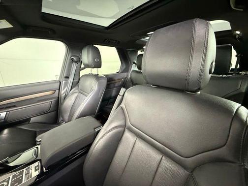 2020 Land Rover Discovery HSE