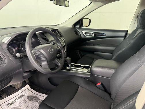 2018 Nissan Pathfinder S