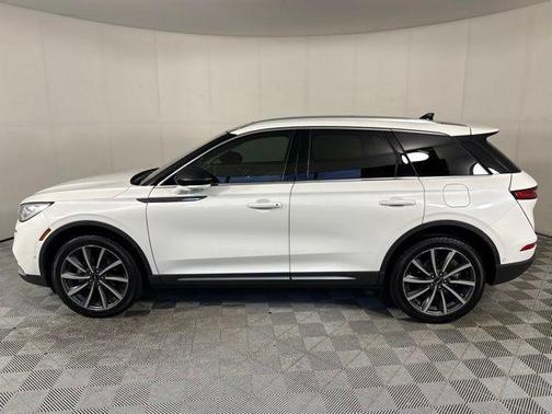 Pristine White 2020 Lincoln Corsair Reserve