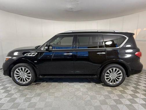 2016 INFINITI QX80 Base