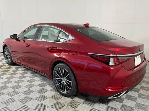 2025 Lexus ES 350 Base