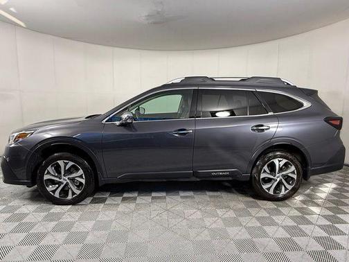 Gray Metallic 2022 Subaru Outback Touring