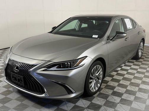 Silver 2020 Lexus ES 350 Luxury