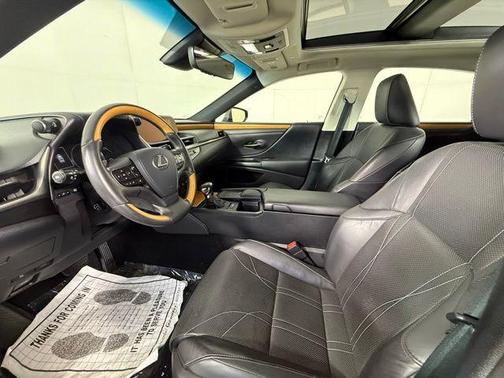 Silver 2020 Lexus ES 350 Luxury