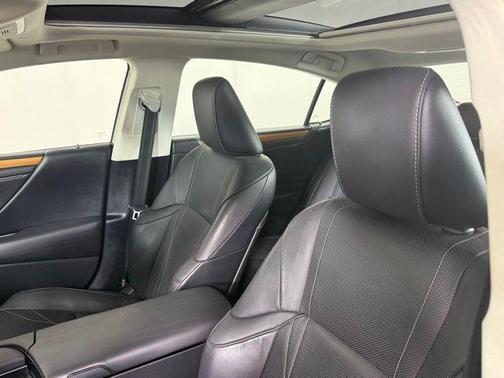 Silver 2020 Lexus ES 350 Luxury