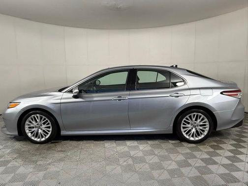 2020 Toyota Camry XLE