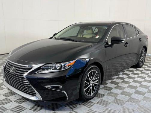 2017 Lexus ES 350 Base