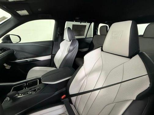 2025 Lexus TX 500h F SPORT Premium
