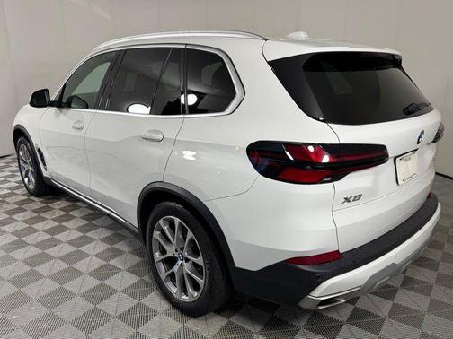 2024 BMW X5 sDrive40i
