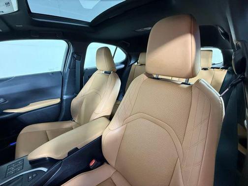 2023 Lexus UX 250h Base