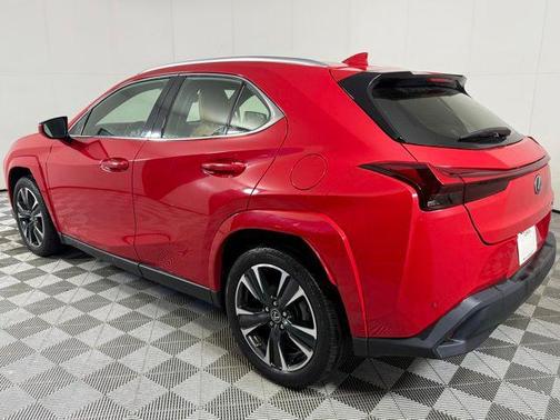 2023 Lexus UX 250h Base