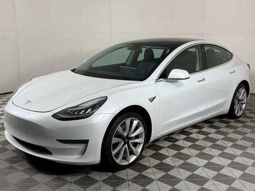 2019 Tesla Model 3 Long Range