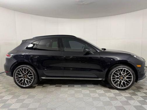 2021 Porsche Macan S