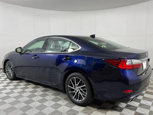 2018 Lexus ES 350 Base