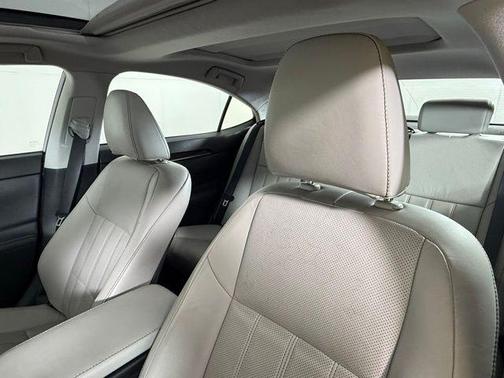 2018 Lexus ES 350 Base