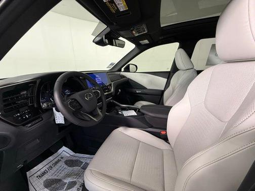2025 Lexus TX 350 Premium