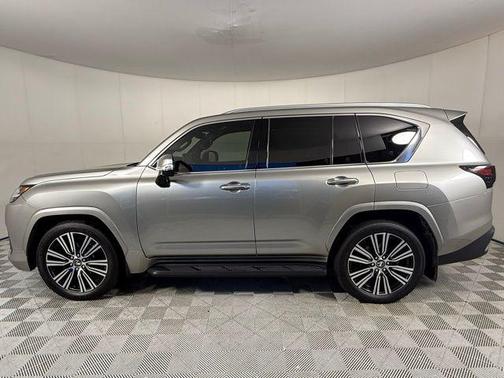 2024 Lexus LX 600 Luxury